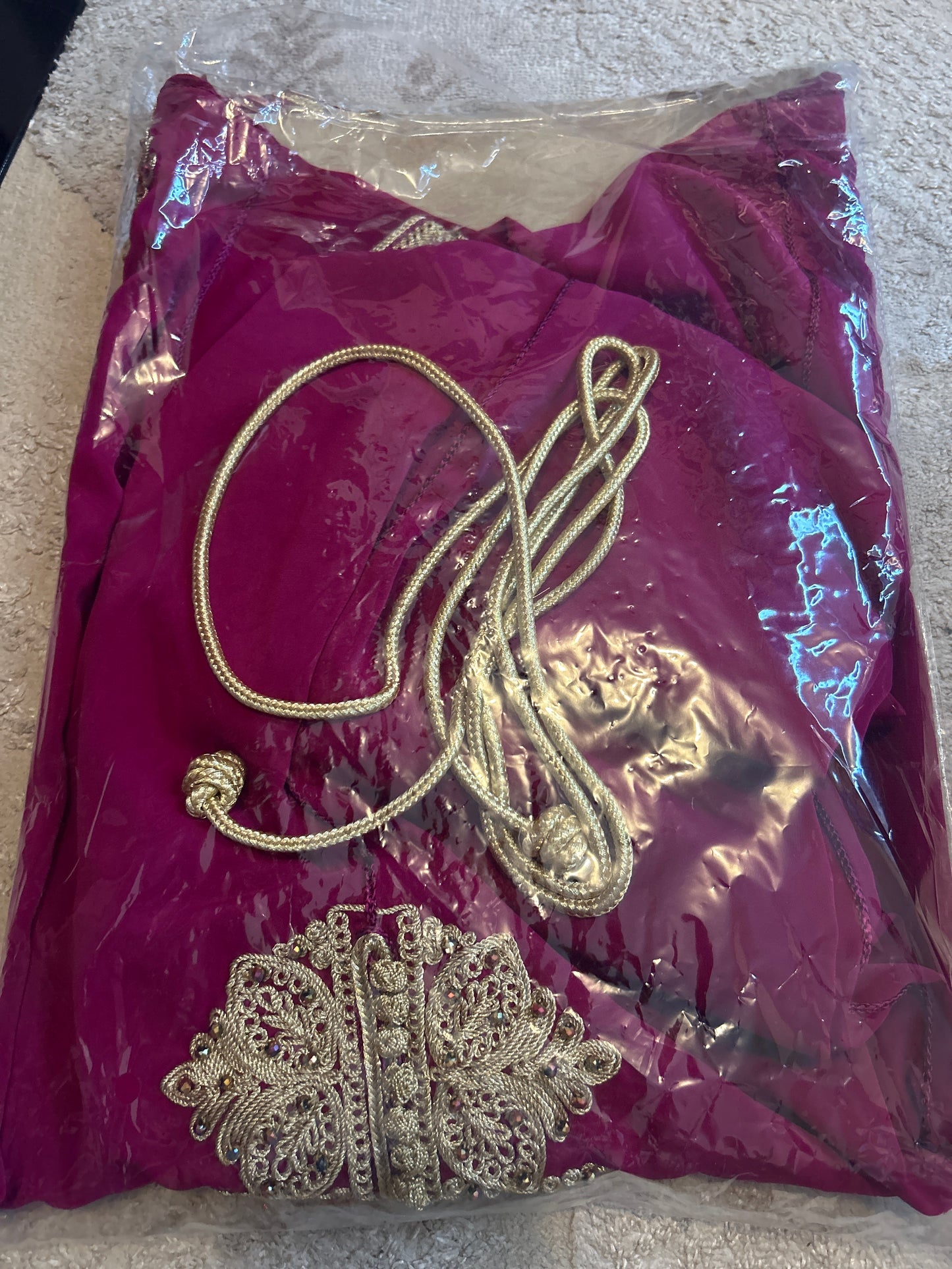 Caftan très classe haute qualité