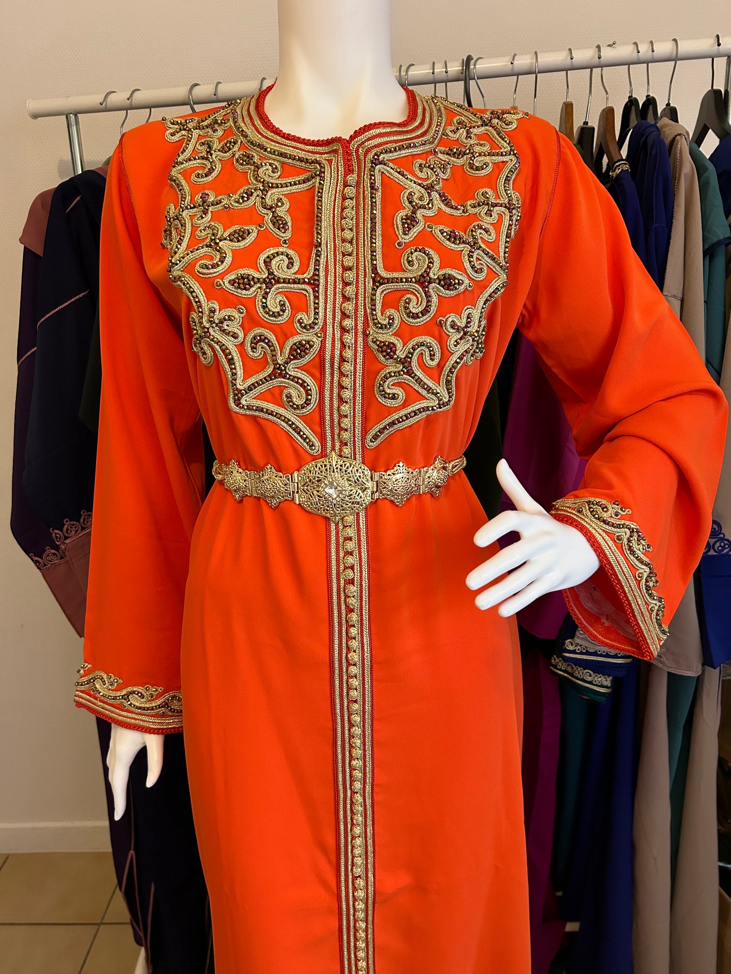 Caftan très tendance + ceinture cadeau 🎁