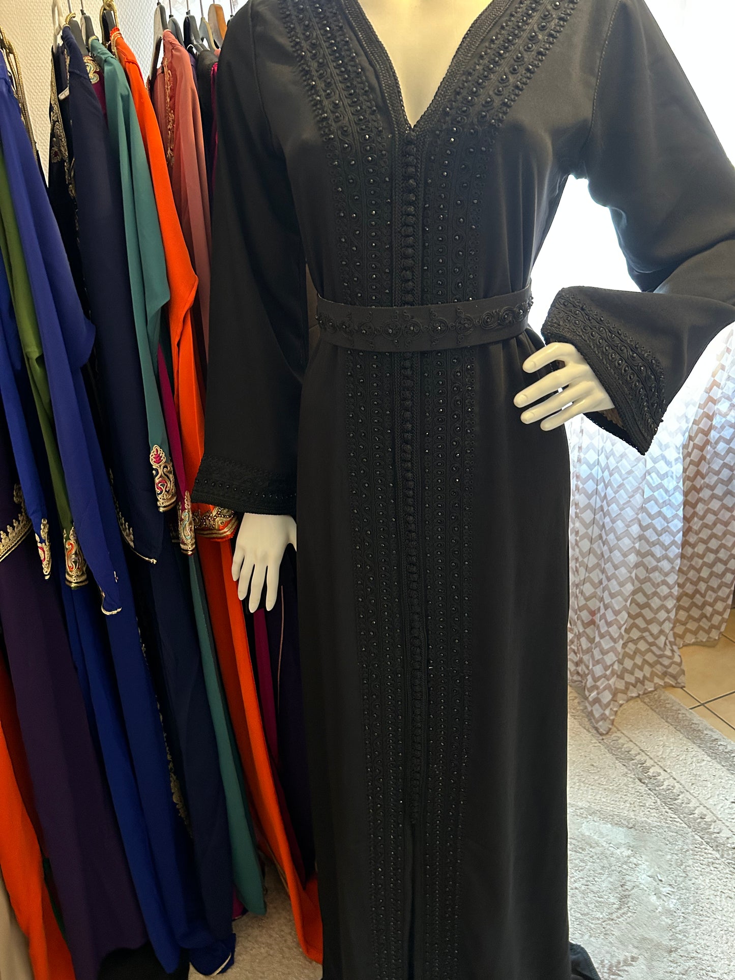 Caftan très classe + ceinture