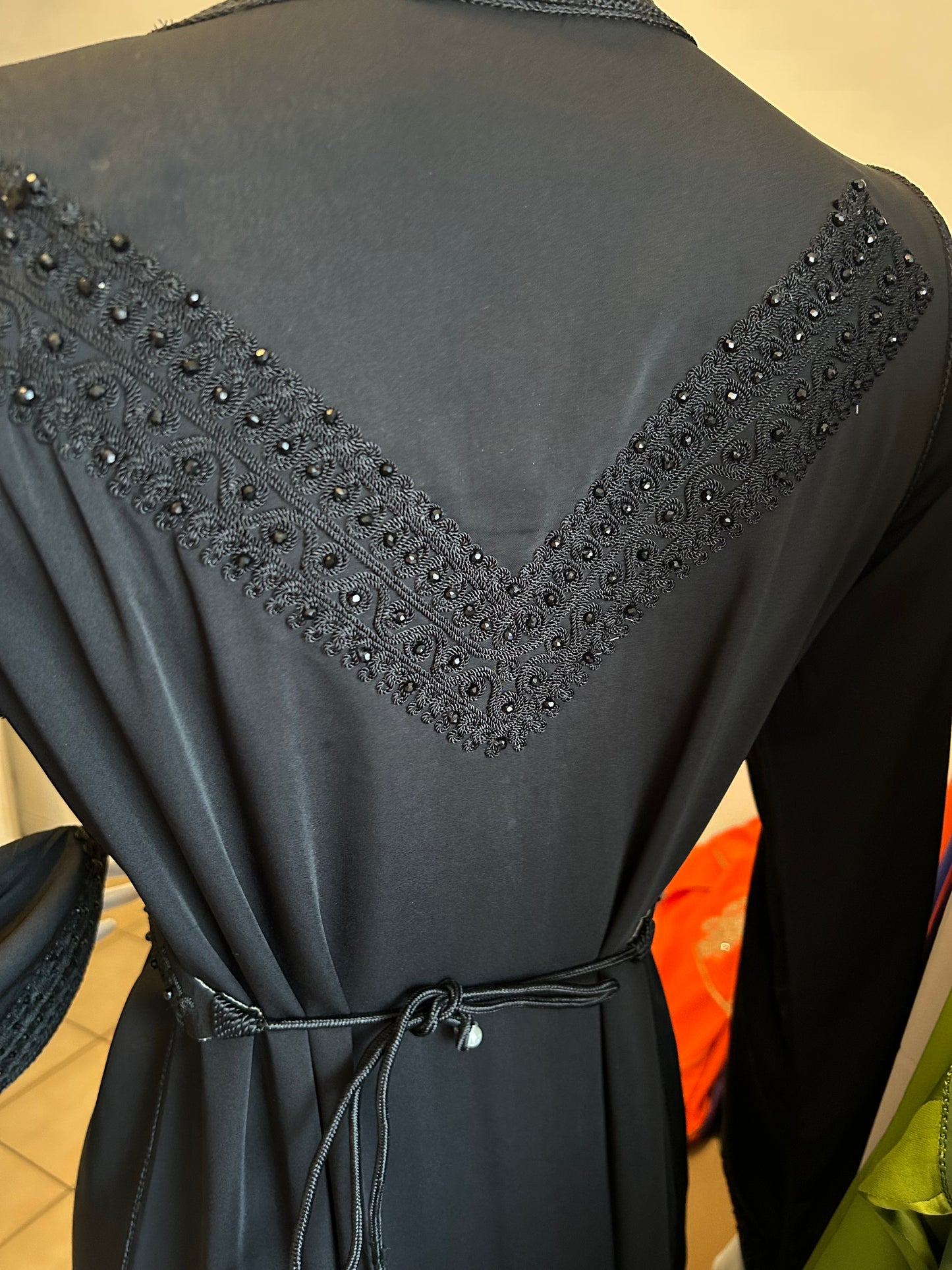 Caftan très classe + ceinture