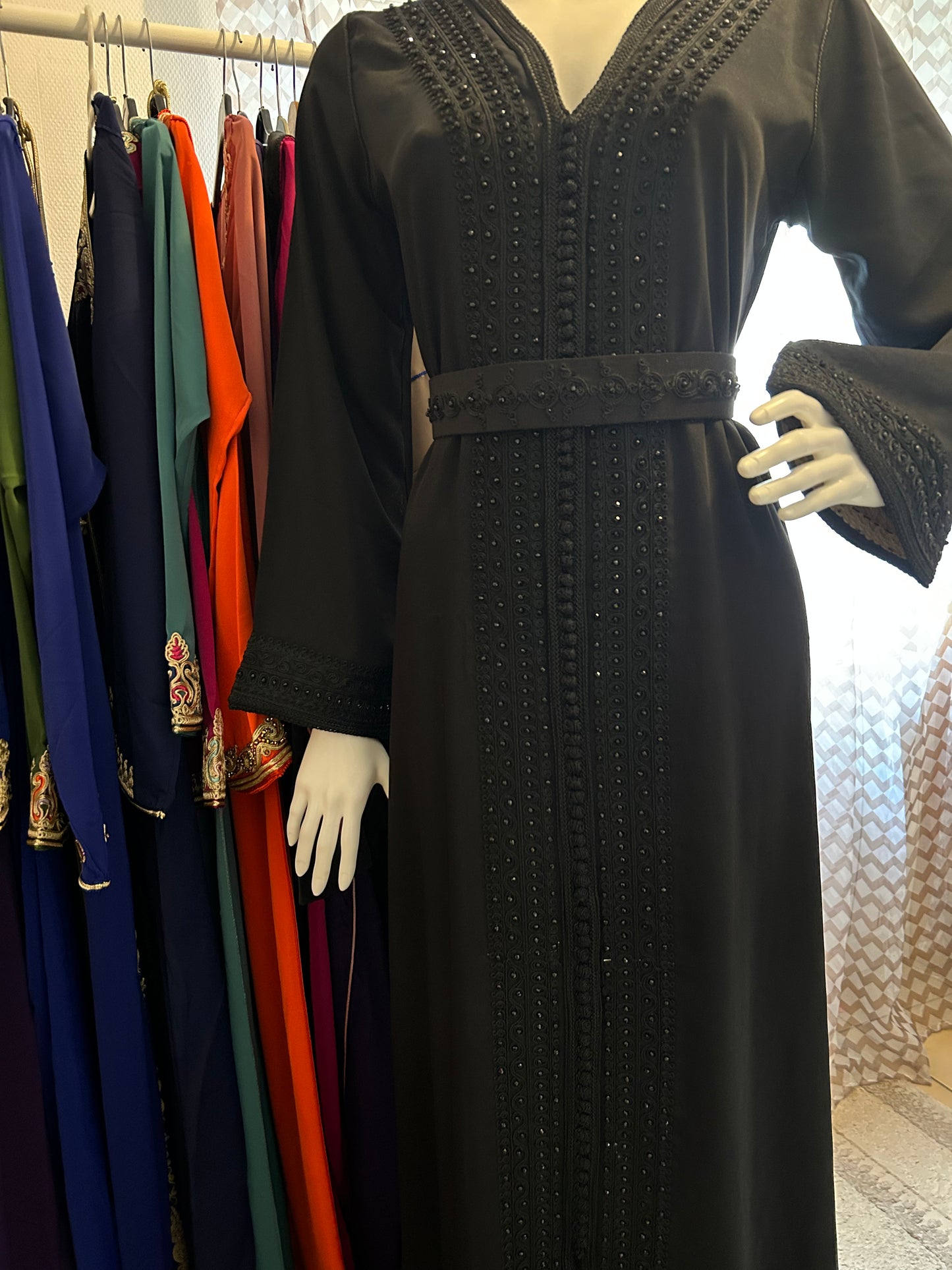 Caftan très classe + ceinture