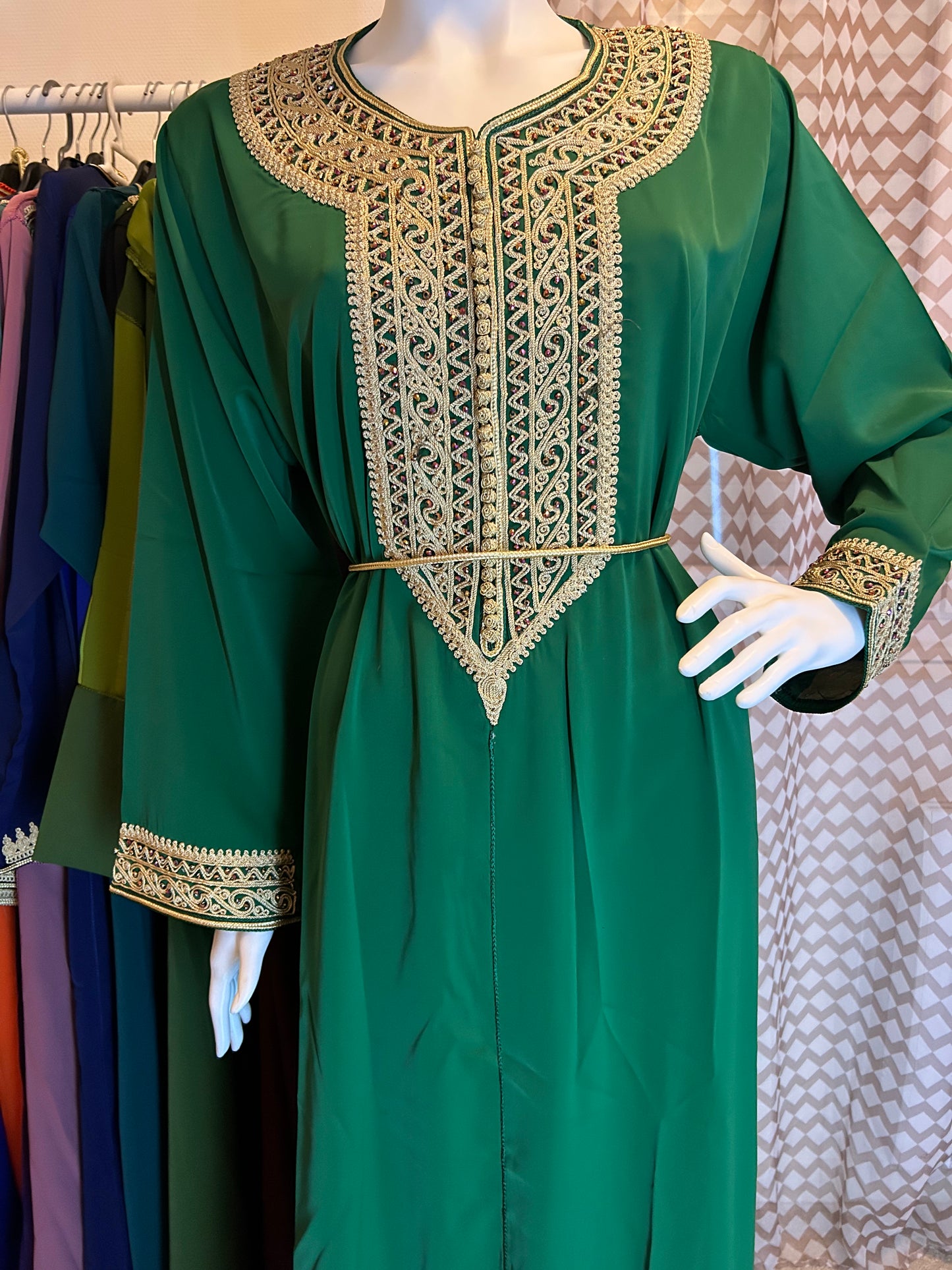Caftan très classe haute qualité