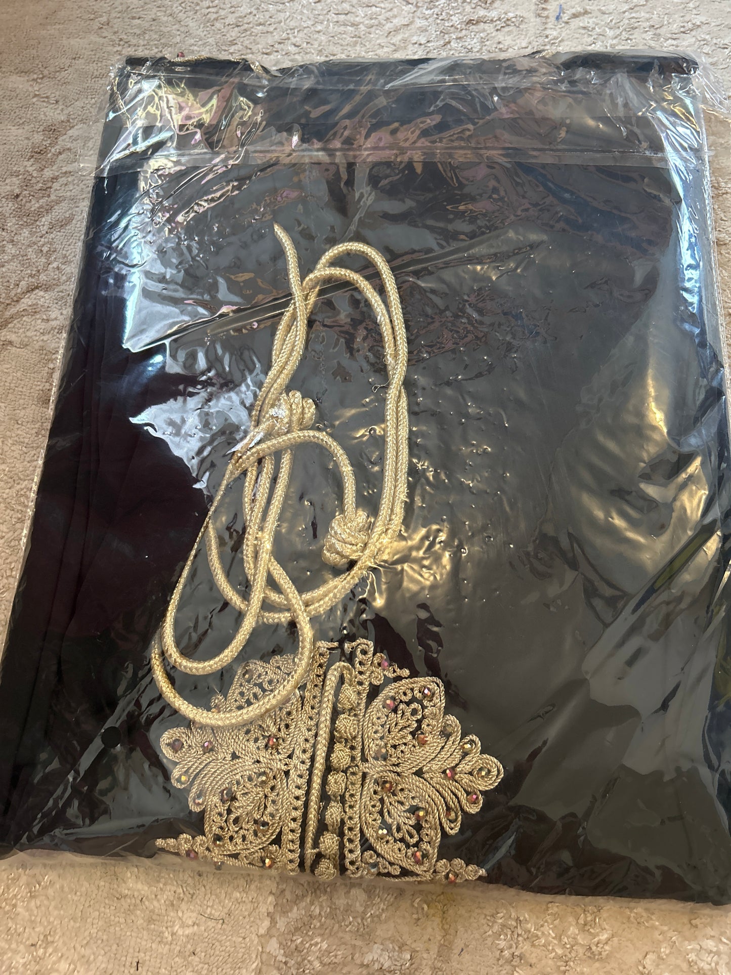 Caftan noir très classe w simple