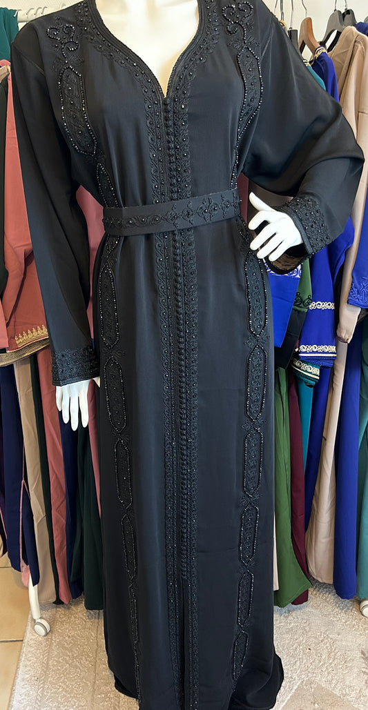 Caftan noir très luxe+ ceinture